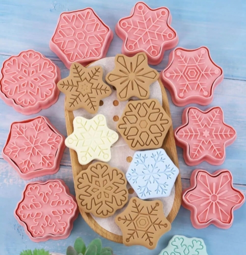 8 DB FONDANT - SÜTEMÉNY KISZÚRÓ - HÓPELYHEK