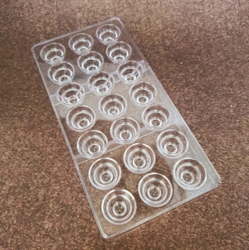 POLIKARBONÁT BONBON FORMA - EMELETES TORTA